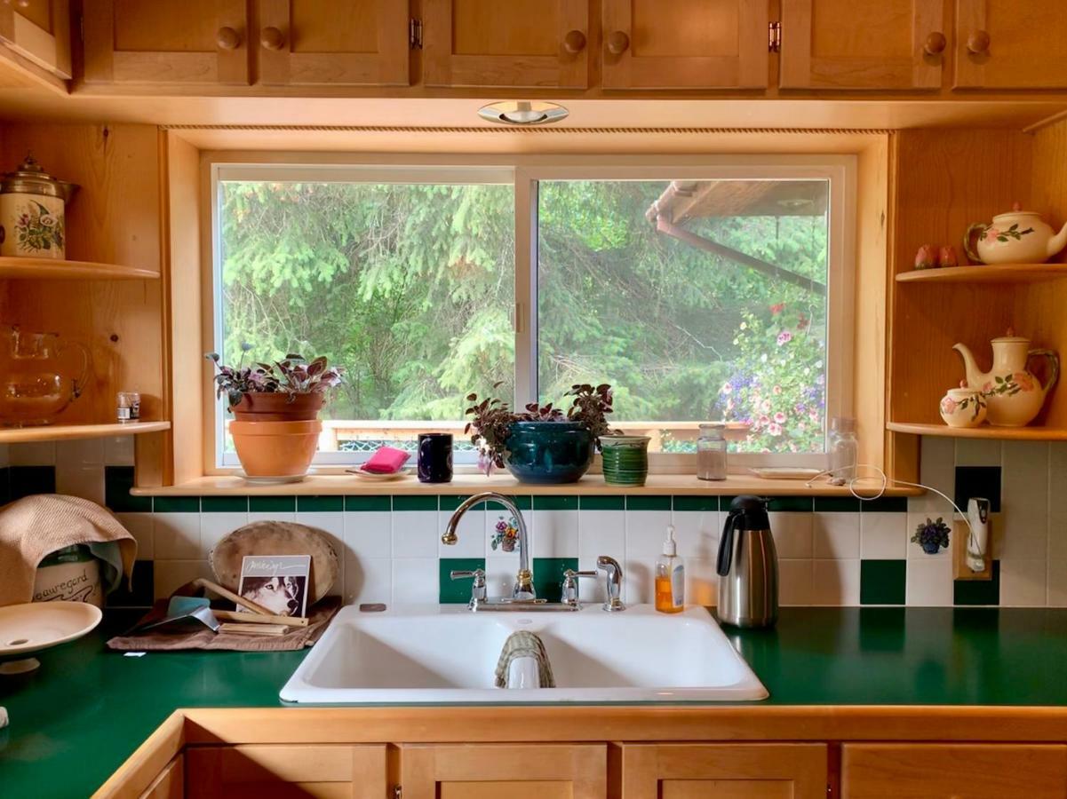 Sourdough Sunrise B&B Seward Exterior photo